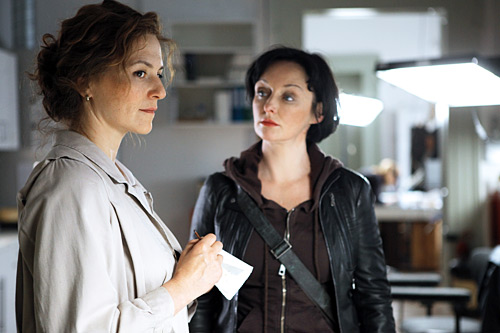 Martina Gedeck und Regina Fritsch in "DIE AUSLÖSCHUNG" - ein Film von Nikolaus Leytner