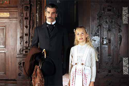 Philippa Schne und Xaver Hutter in "DIE KLEINE LADY" - Regie und Kamera: Gernot Roll