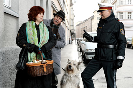 Elfi Eschke, Ernst Konarek und Manfred Dungl in "OBEN OHNE - DU HEILIGE NACHT" - Regie: Reinhard Schwabnenitzky