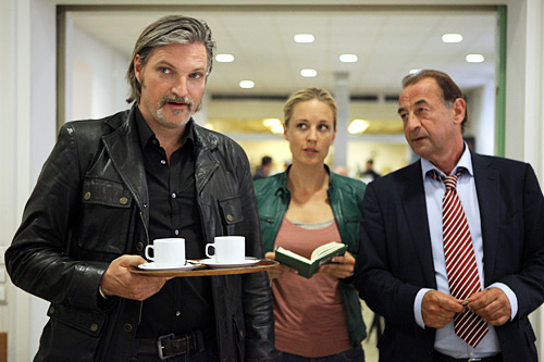 Stefan Jürgens, Lilian Klebow und Dietrich Siegl in "SOKO DONAU / SOKO WIEN" - Staffel 8 (2012) - Regie: Erhard Riedlsperger