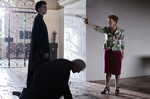 Matthias Tuzar, Florentin Groll und Ruth Reinecke in "SOKO DONAU / SOKO WIEN" - Staffel 8 (2012) - Regie: Manuel Flurin Hendry